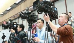 现场新闻爆料怎么写好,新闻事件精彩瞬间回顾